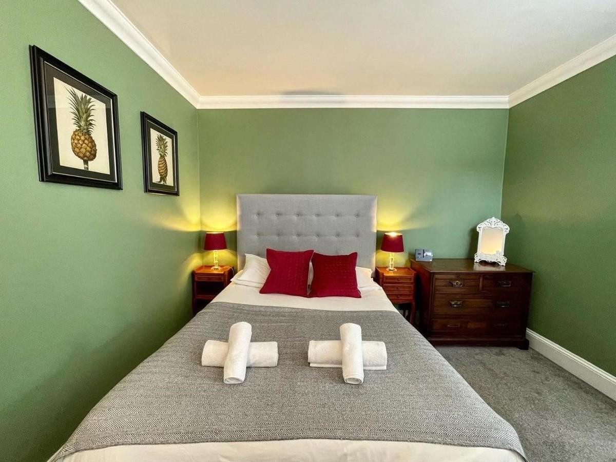 Regency Apartment - Marine Square By Crown Gardens Holiday Homes Brighton Bagian luar foto