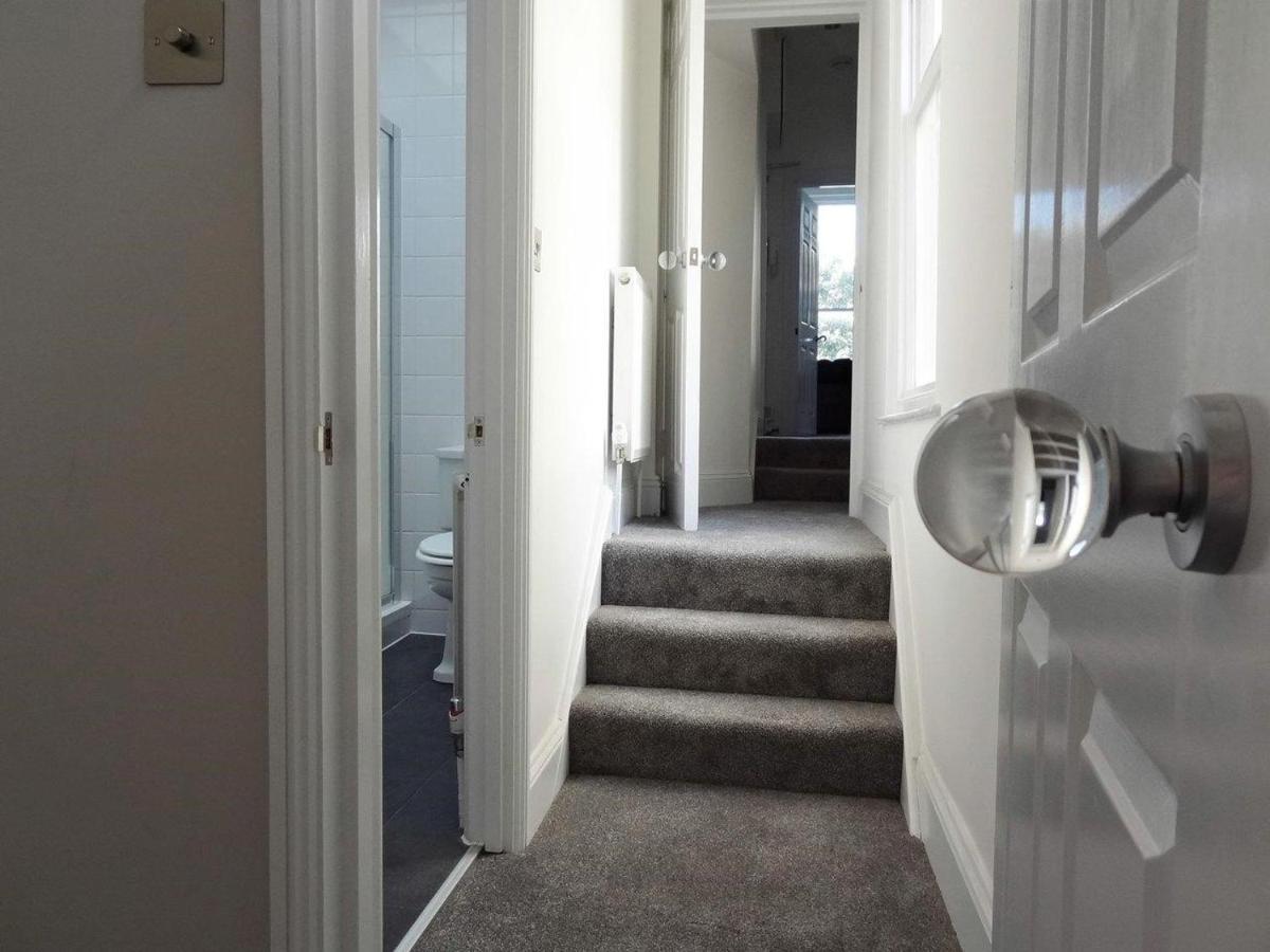 Regency Apartment - Marine Square By Crown Gardens Holiday Homes Brighton Bagian luar foto